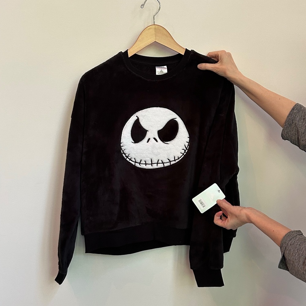 NWT Fuzzy Jack Skeleton Sweatshirt Nightmare Before Christmas